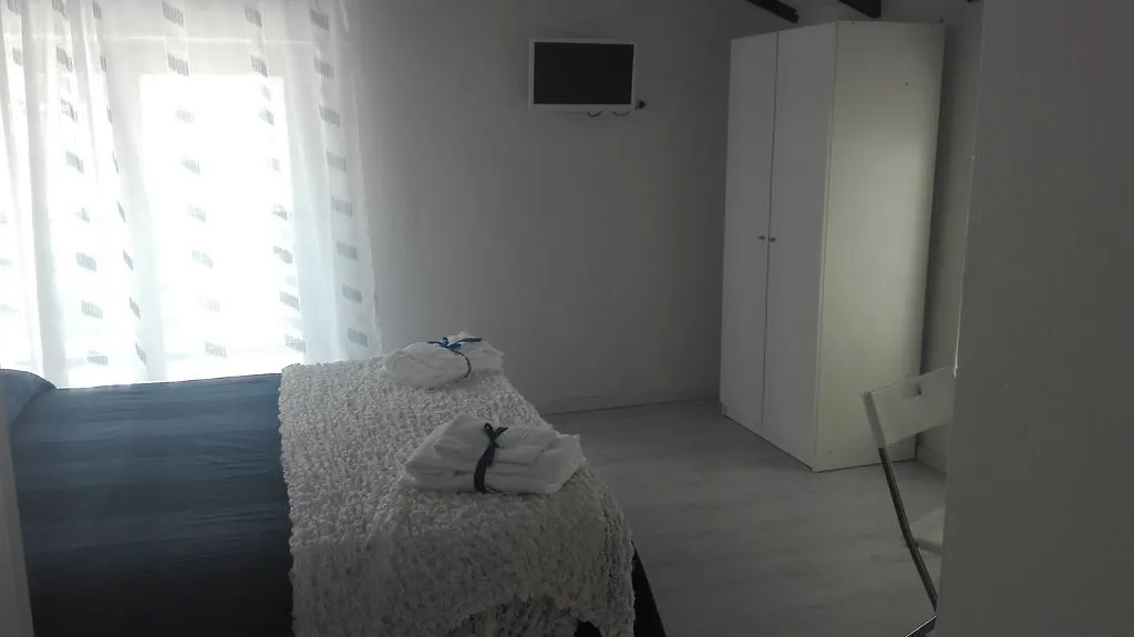 I Colori Di Mag Bed & Breakfast La Spezia 0*,  Italy
